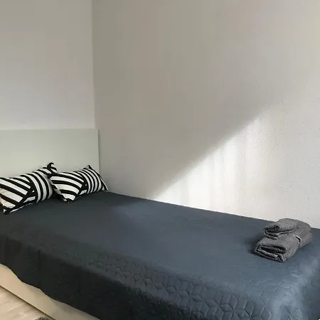 Sup Apartman- A Calm Place In Vibrating アパート シオーフォク